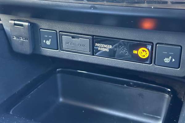 2023 Isuzu MU-X LS-T thumb-38