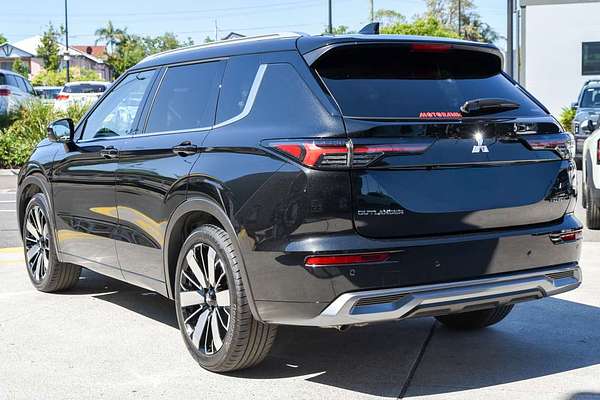 2025 Mitsubishi Outlander Exceed ZM thumb-5