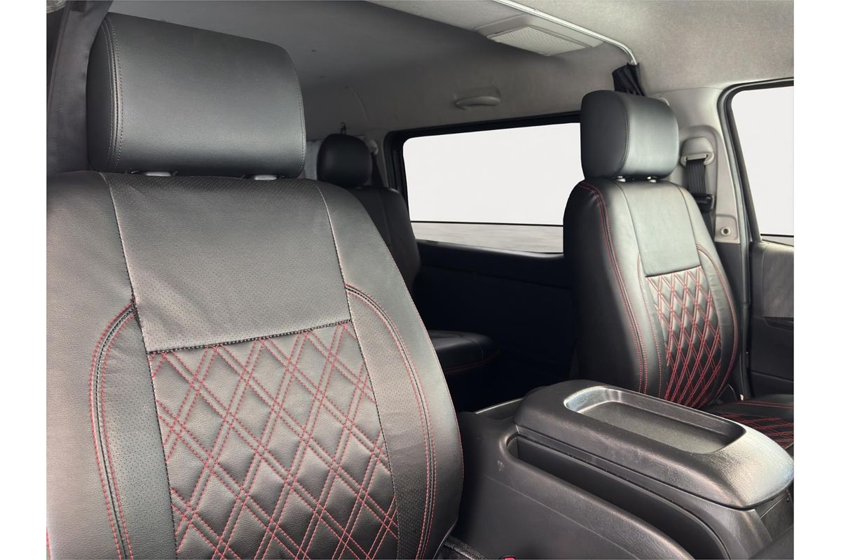 2011 Toyota Hiace Long Wide Super GL 4WD