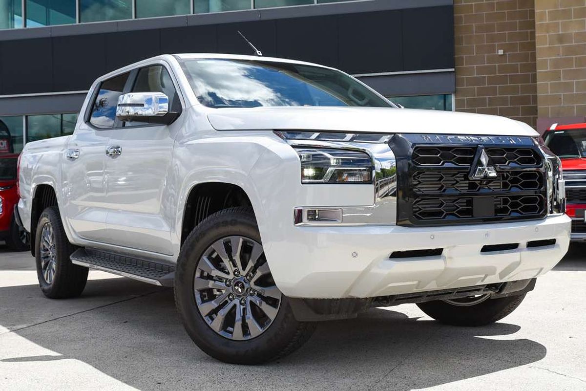 2025 Mitsubishi Triton GLS MV 4X4