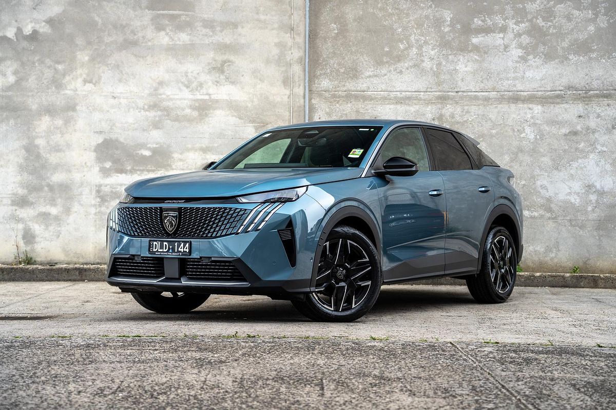2025 Peugeot 3008 Allure Hybrid P64