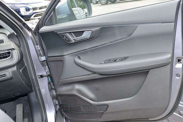 2026 Chery Tiggo 4 Hybrid Urban thumb-17