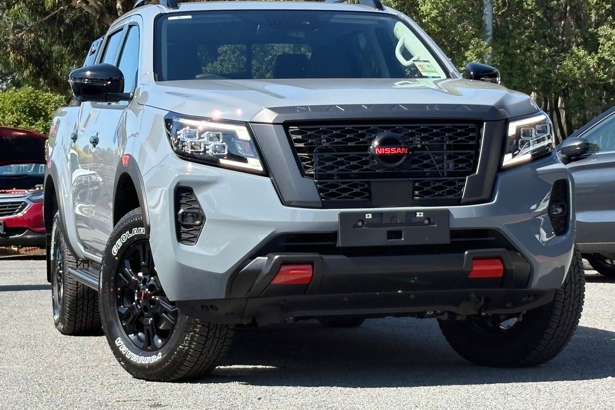 2025 Nissan Navara PRO-4X D23 4X4
