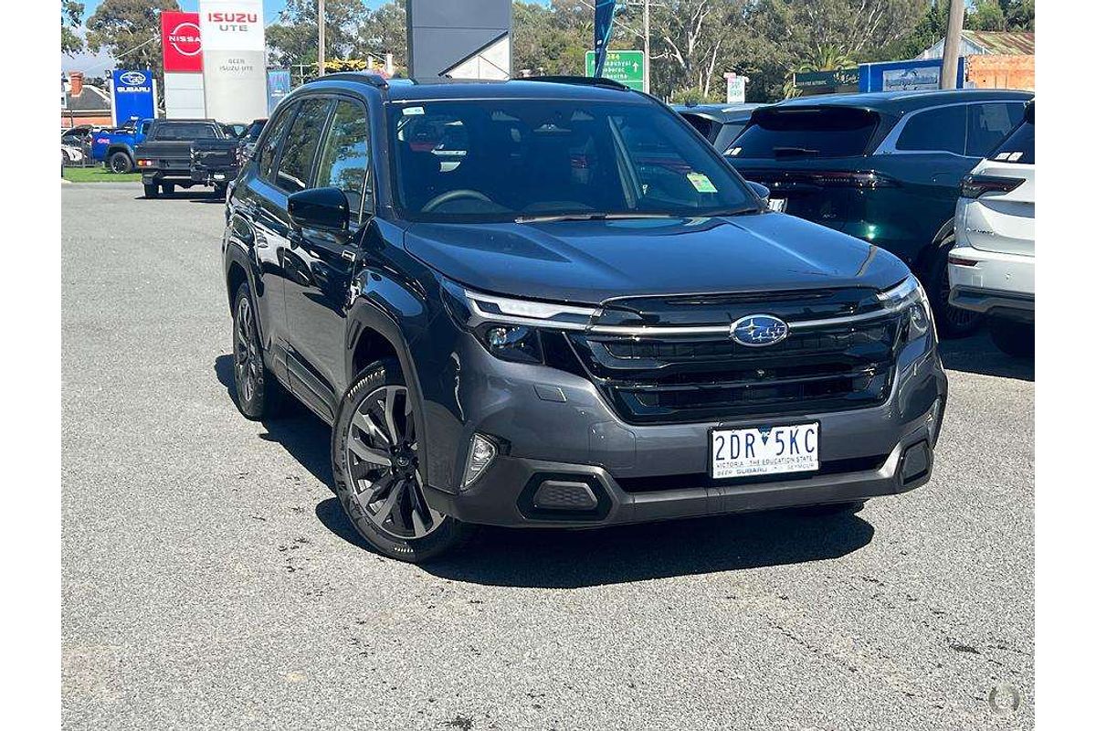 2025 Subaru Forester Hybrid Touring S6