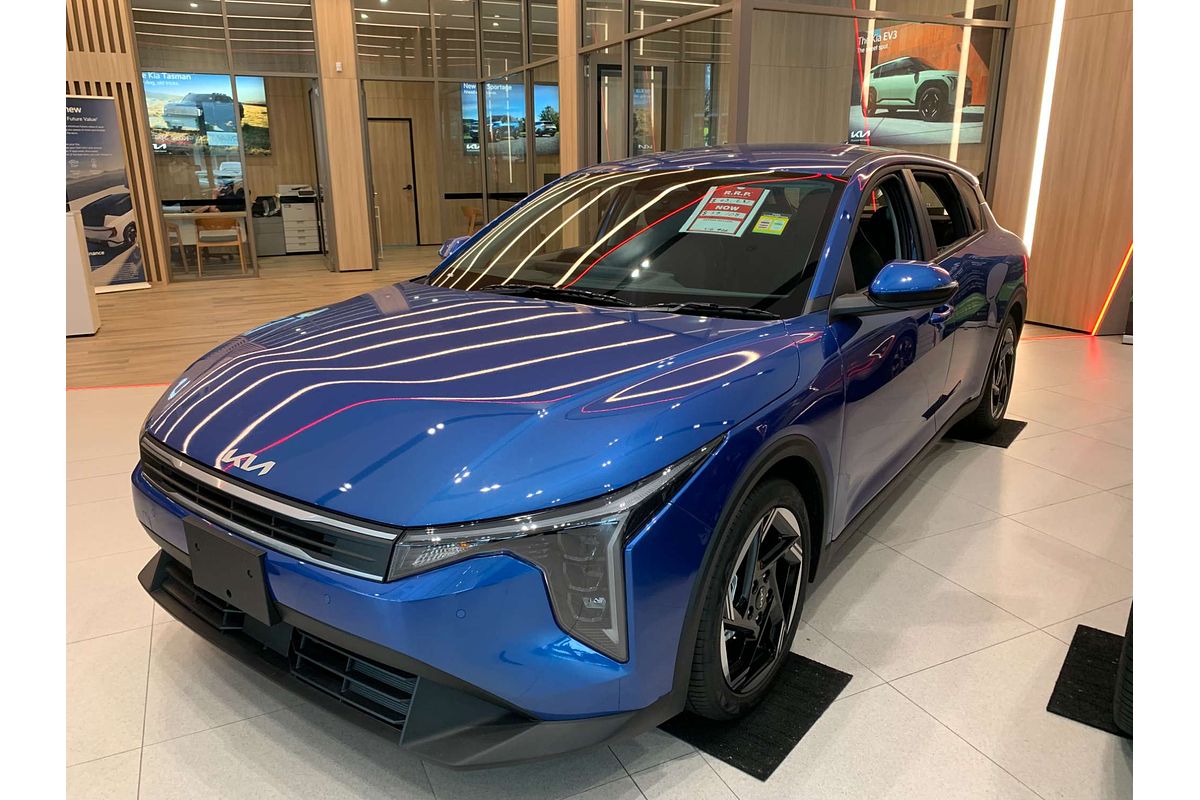 2025 Kia K4 Sport CL4m