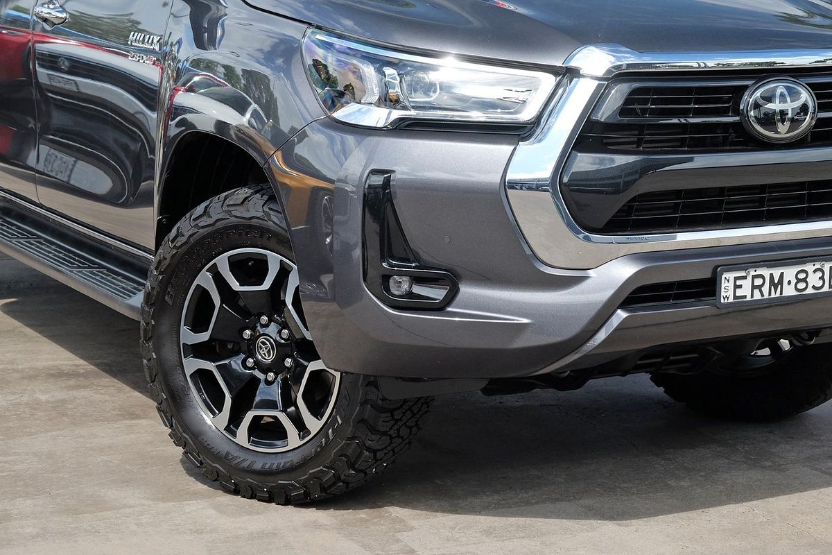 2022 Toyota Hilux SR5 GUN126R 4X4