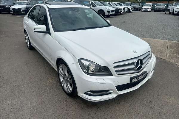 2012 Mercedes-Benz C-Class C250 BlueEFFICIENCY Avantgarde W204