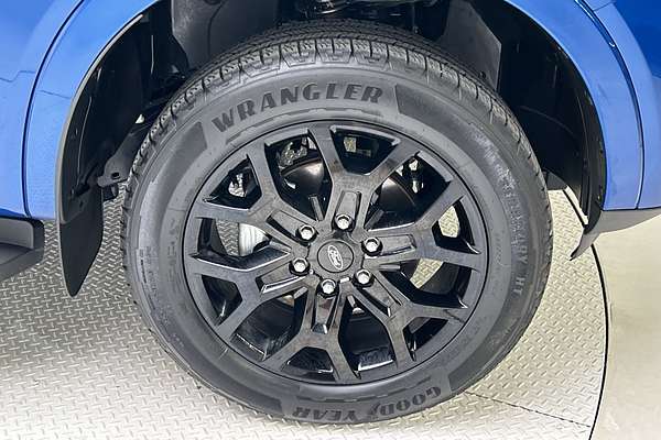 2025 Ford Everest Sport 2.0L thumb-9