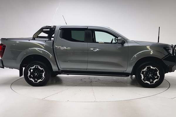 2024 Nissan Navara ST-X D23 4X4 thumb-8