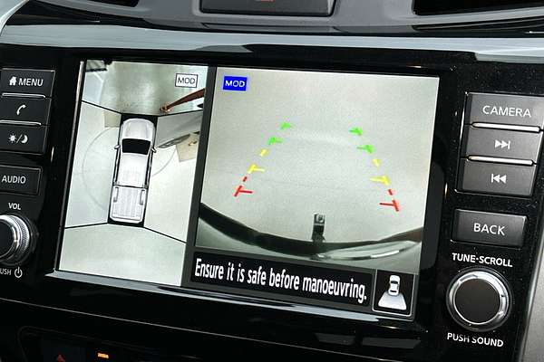 2024 Nissan Navara ST-X D23 4X4 thumb-16