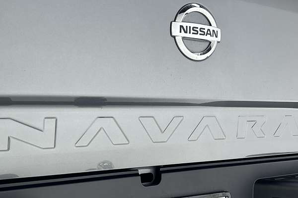 2024 Nissan Navara ST-X D23 4X4 thumb-21