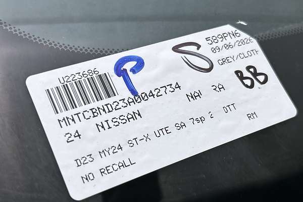 2024 Nissan Navara ST-X D23 4X4 thumb-23