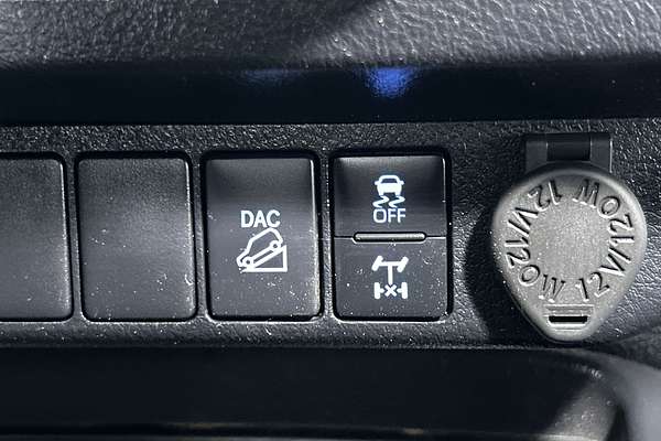 2022 Toyota Hilux SR GUN126R 4X4 thumb-14