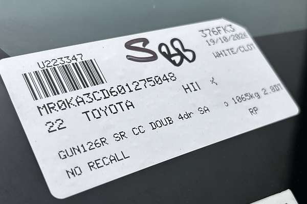 2022 Toyota Hilux SR GUN126R 4X4 thumb-22