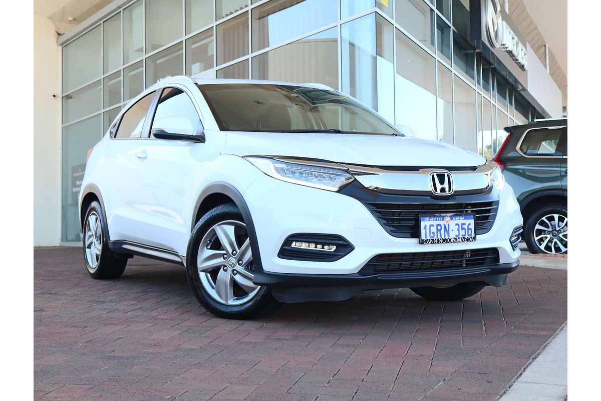2019 Honda HR-V +LUXE