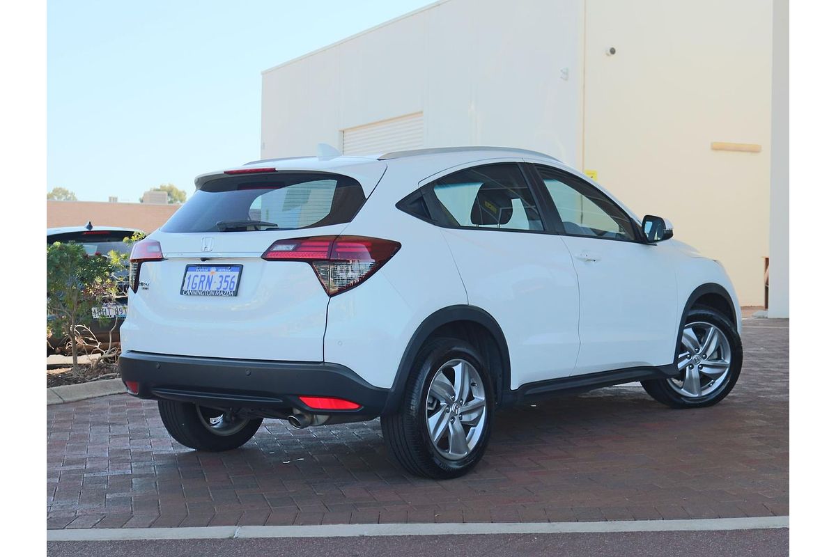 2019 Honda HR-V +LUXE