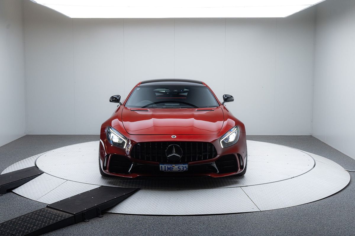 2017 Mercedes-Benz AMG GT R C190