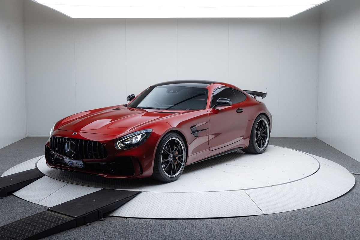 2017 Mercedes-Benz AMG GT R C190