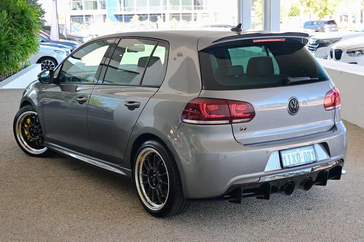 2010 Volkswagen Golf R VI