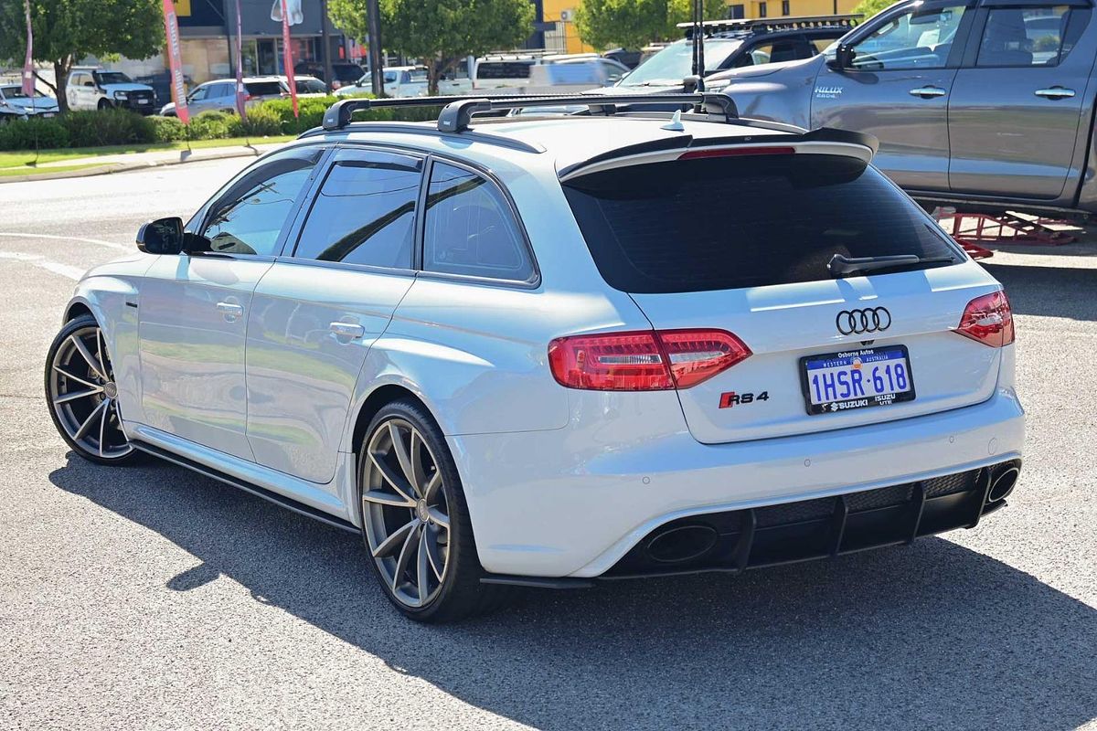 2013 Audi RS4 B8