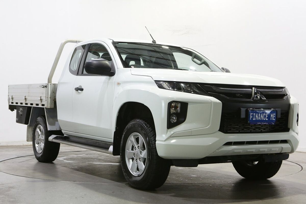 2020 Mitsubishi Triton GLX+ MR 4X4