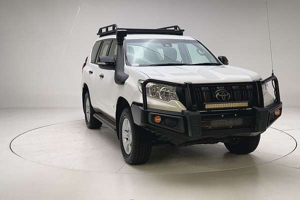 2017 Toyota Landcruiser Prado GX GDJ150R thumb-4