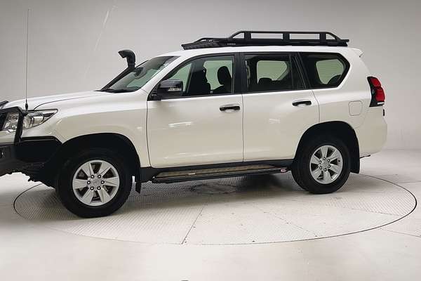 2017 Toyota Landcruiser Prado GX GDJ150R thumb-6