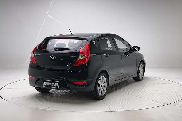 2018 Hyundai Accent Sport RB6 thumb-1