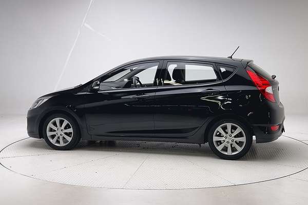 2018 Hyundai Accent Sport RB6 thumb-7