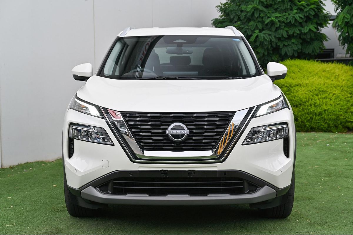 2025 Nissan X-TRAIL ST-L T33