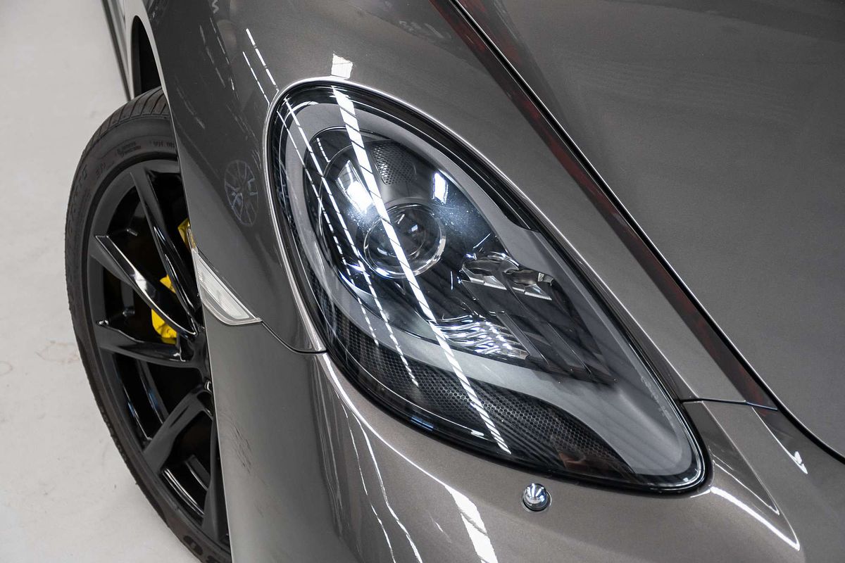 2019 Porsche 718 Cayman 982