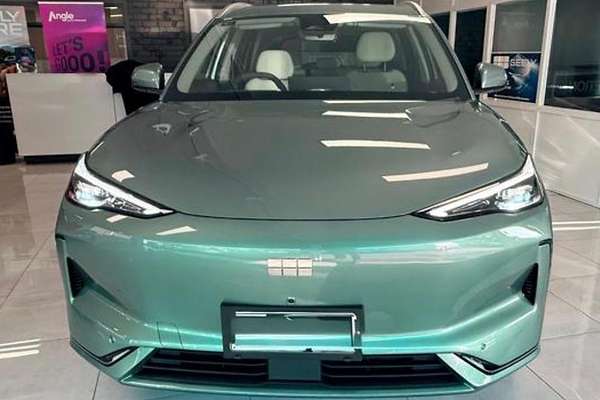 2026 Geely EX5 Inspire Extended Range E245 thumb-4