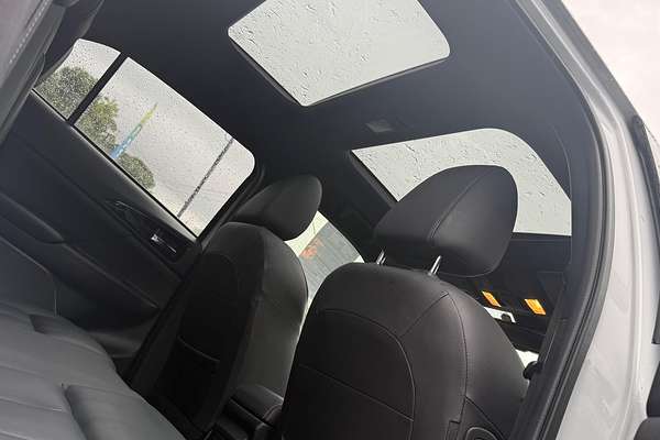 2021 Mitsubishi Eclipse Cross PHEV Exceed YB thumb-13