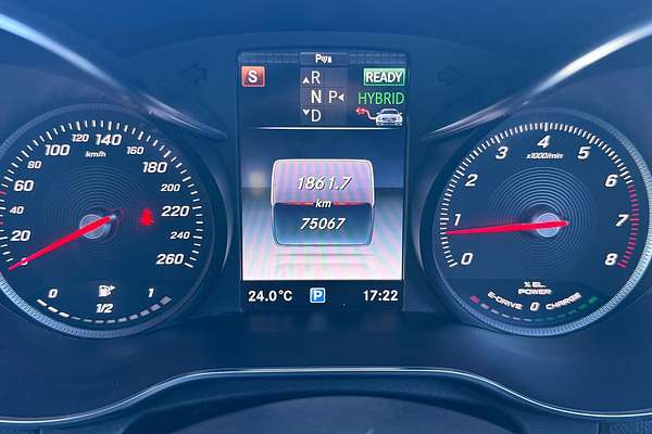 2017 Mercedes-Benz C-Class C350 e W205 thumb-27