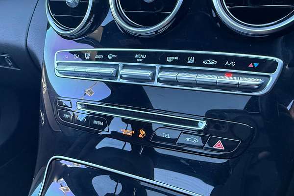 2017 Mercedes-Benz C-Class C350 e W205 thumb-31