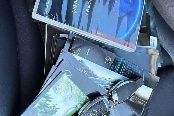 2017 Mercedes-Benz C-Class C350 e W205 thumb-35