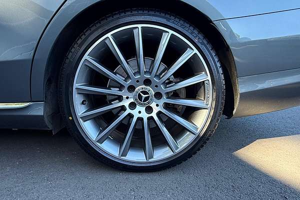 2017 Mercedes-Benz C-Class C350 e W205 thumb-37