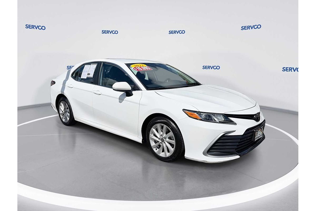 2022 Toyota Camry LE