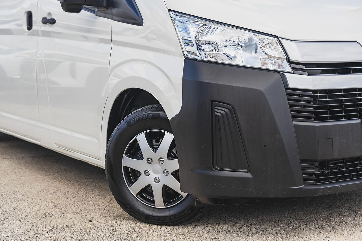 2022 Toyota Hiace GDH300R LWB
