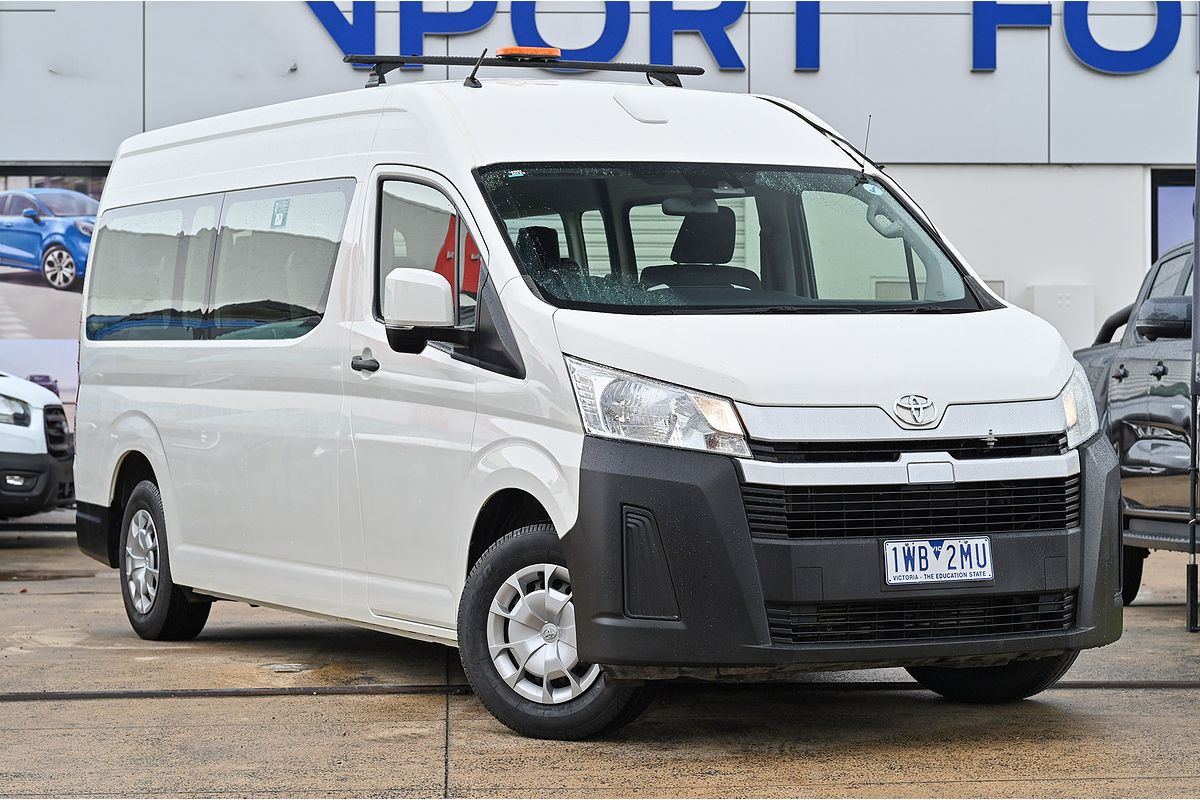 2022 Toyota Hiace Commuter GDH322R ELWB High Roof