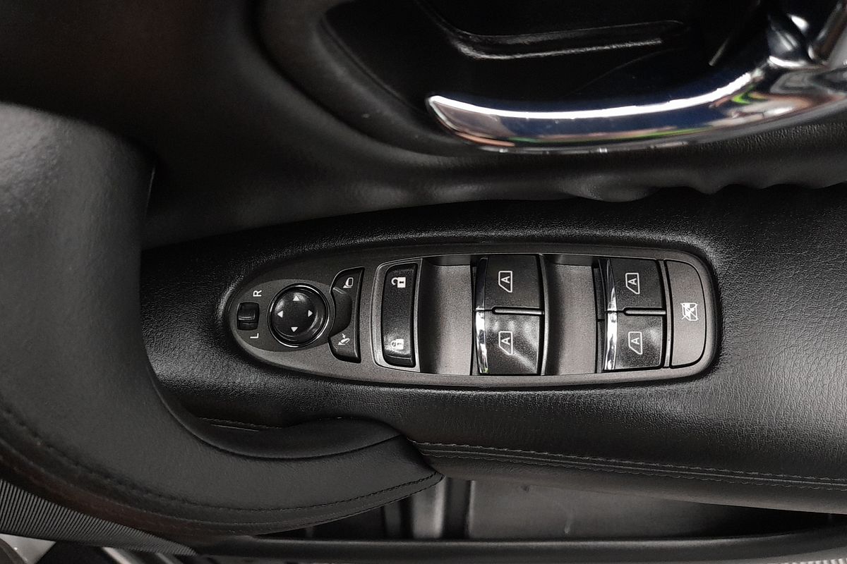 2023 Nissan Patrol Ti Y62