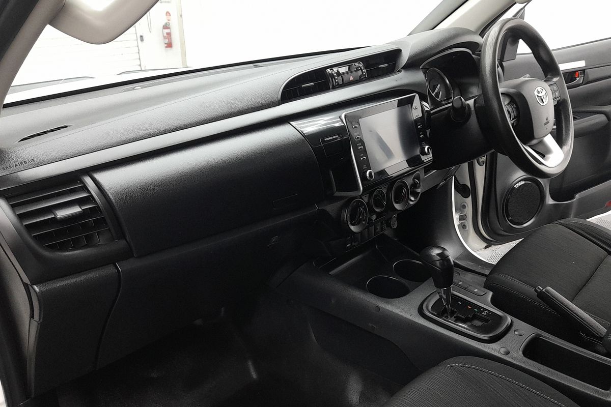 2022 Toyota Hilux SR GUN126R 4X4