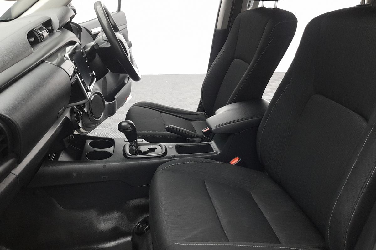 2022 Toyota Hilux SR GUN126R 4X4