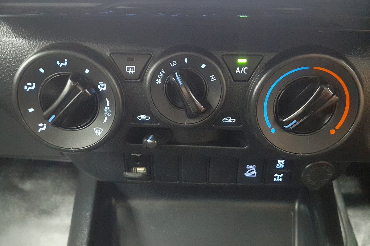 2022 Toyota Hilux SR GUN126R 4X4