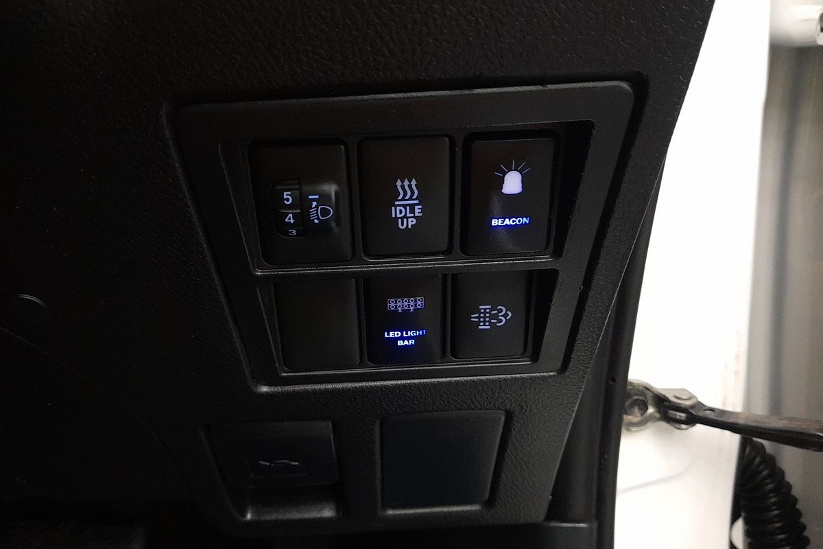 2022 Toyota Hilux SR GUN126R 4X4