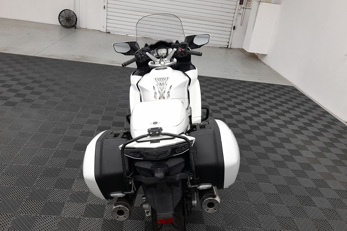 2022 Yamaha FJR1300AE FJR