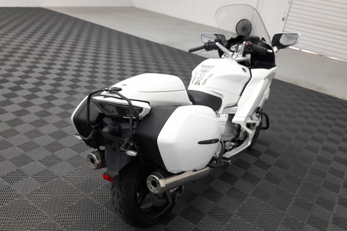 2022 Yamaha FJR1300AE FJR