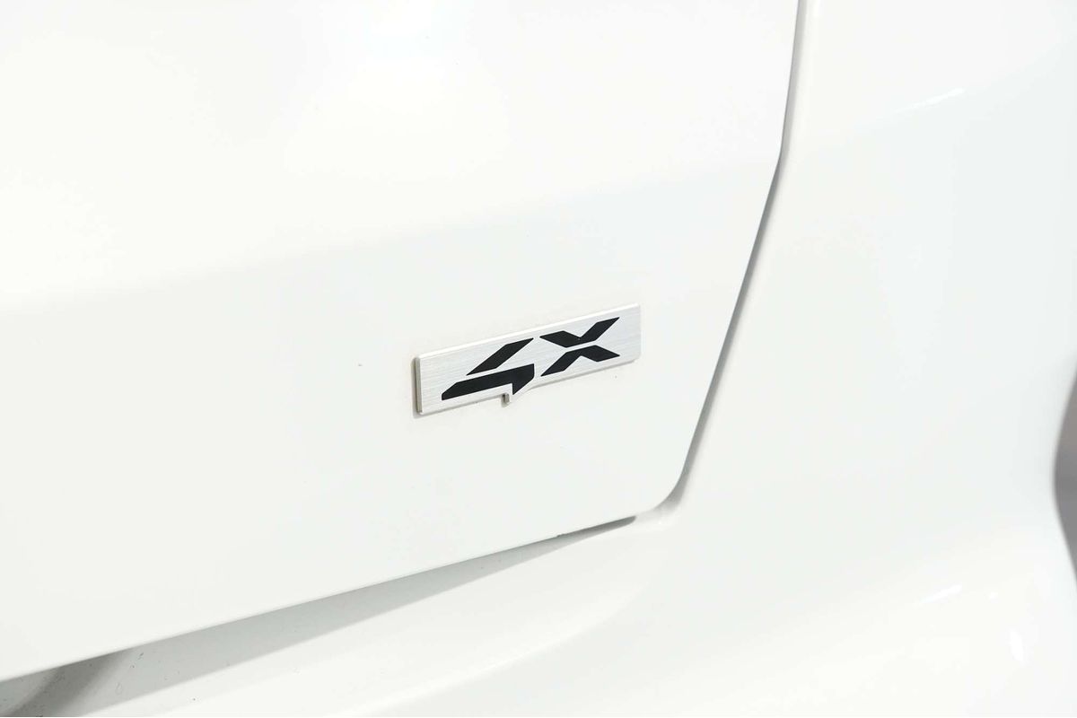 2022 Kia Sorento Sport MQ4