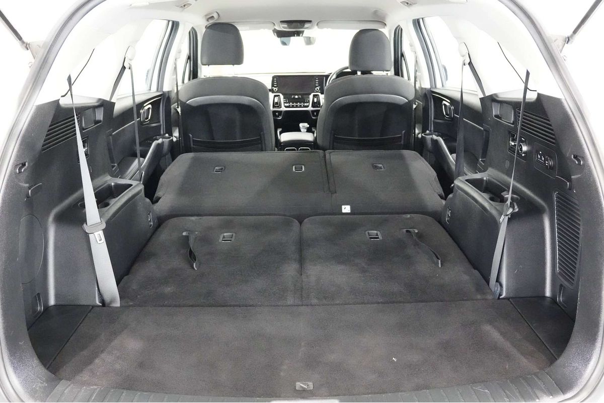 2022 Kia Sorento Sport MQ4