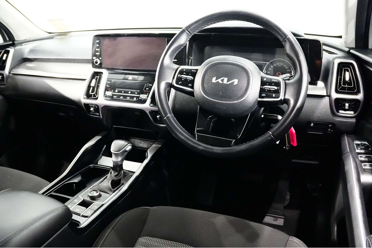 2022 Kia Sorento Sport MQ4